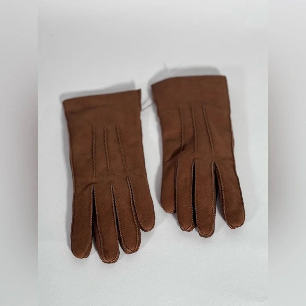 New JCrew Italian suede tech-touch gloves
